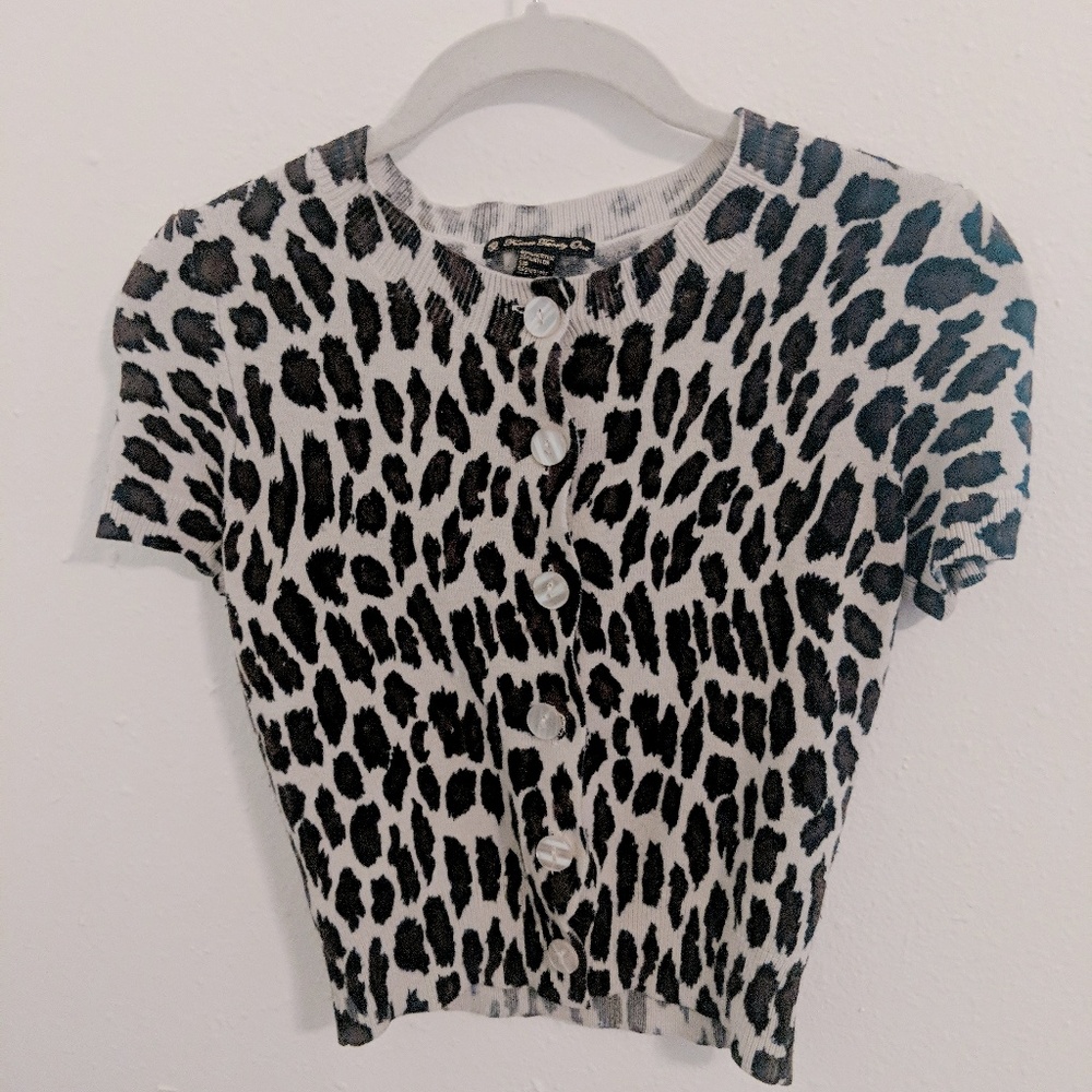Forever 21 size small leopard print cardigan